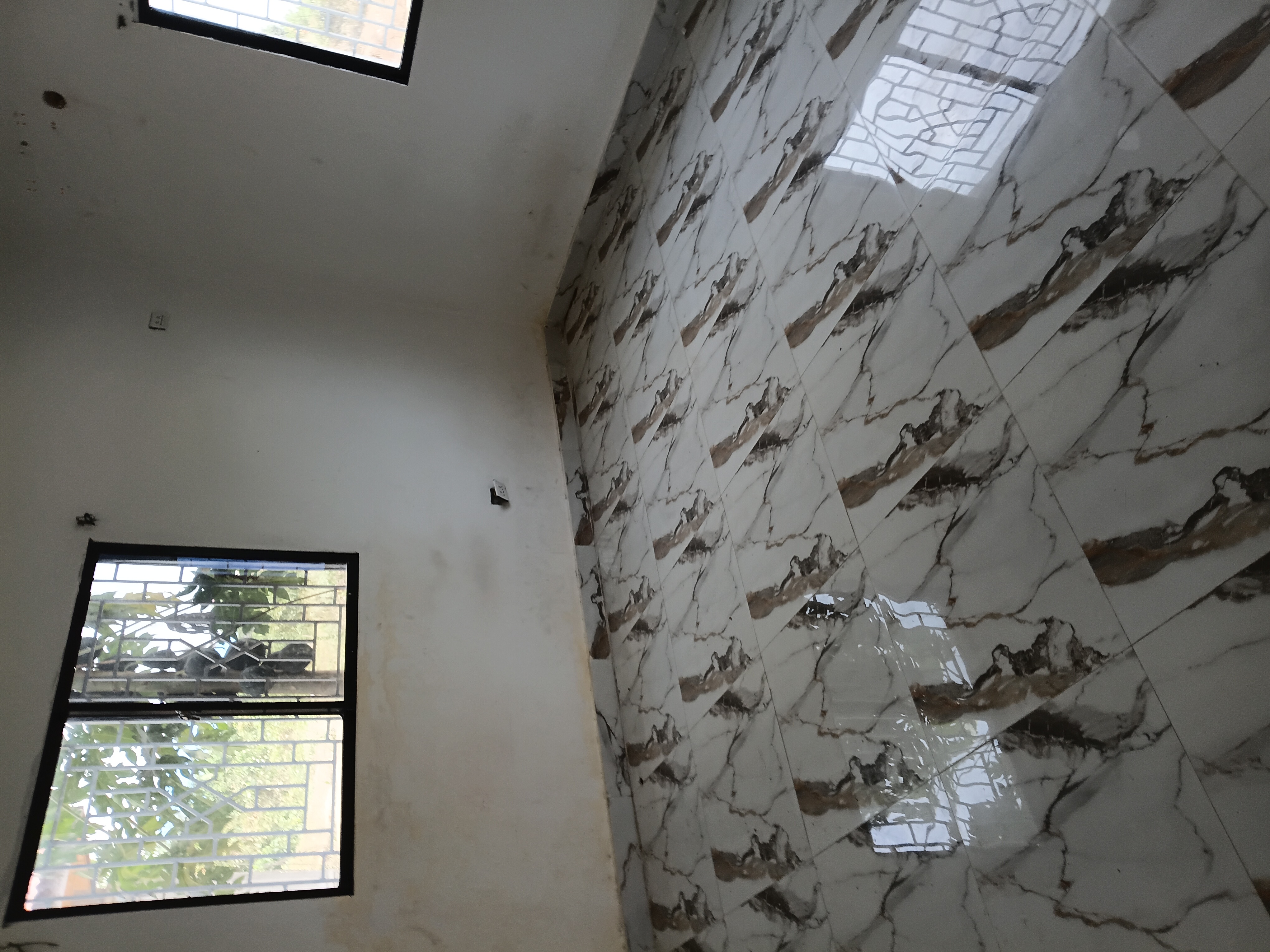 New 2 bedrooms apartment  - image 7